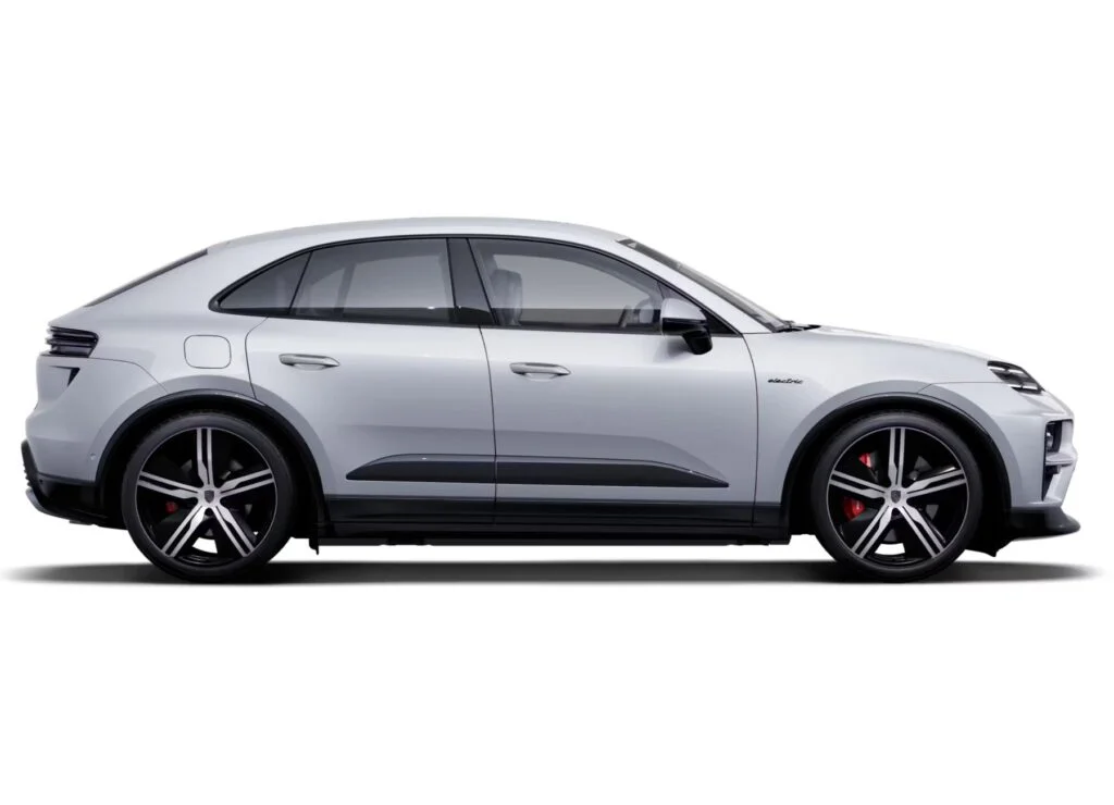 PORSHE MACAN